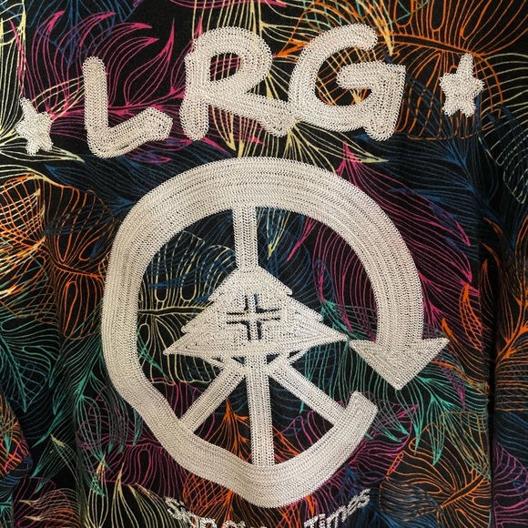 Men’s LRG logo black with multi colored tropical print short sleeve t-shirt 2X - Picture 3 of 5